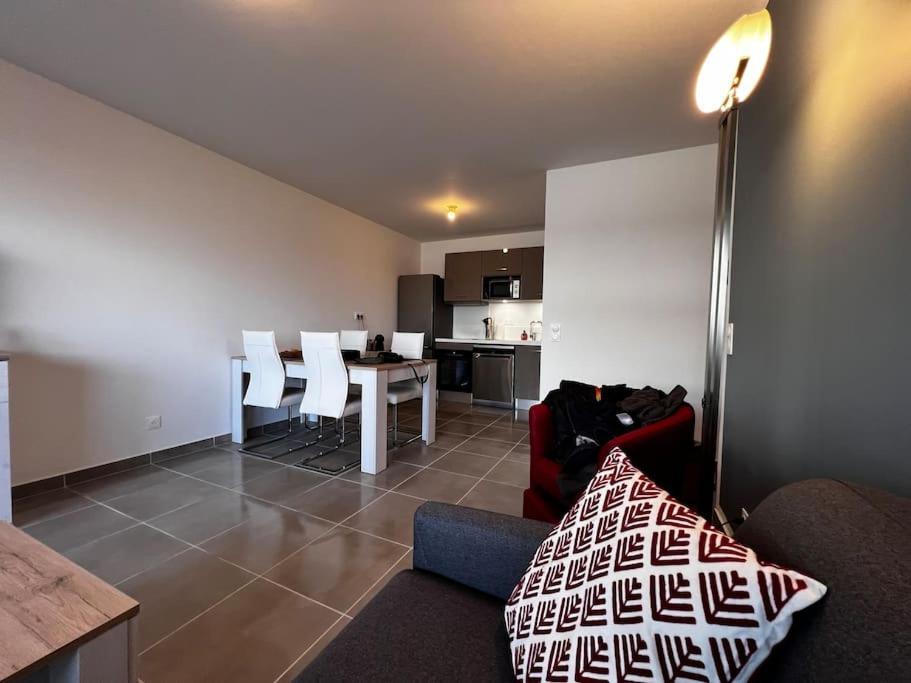 T2 Neuf + Piscine, 5 Mn A Pied Des Plages Sérignan 外观 照片